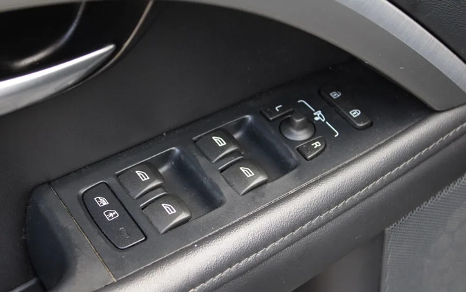 Volvo V70 cena 44900 przebieg: 229700, rok produkcji 2014 z Płońsk małe 232
